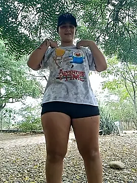 Liancy online show from September 11, 2025, 7:47 pm