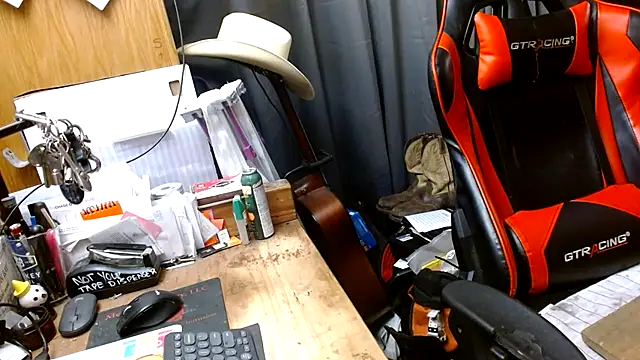 tongueispowerr6d9 online show from June 7, 2026, 3:43 am