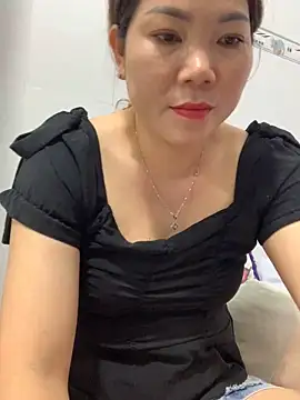 Baby-bigtits online show from February 27, 2025, 2:00 pm