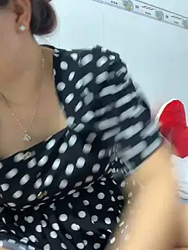 Baby-bigtits online show from March 4, 2025, 9:40 am