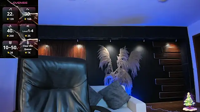 IsabellaaJoness online show from December 18, 2025, 11:27 am