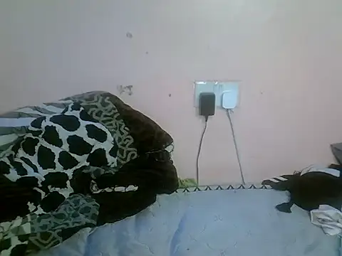 sweet rozie online show from January 13, 2026, 5:46 am