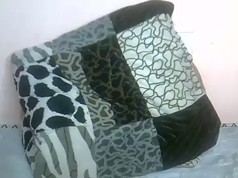 sweet rozie online show from February 10, 2026, 6:50 am