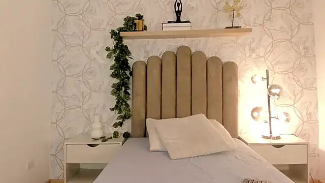 Roma  love online show from March 3, 2025, 11:22 am