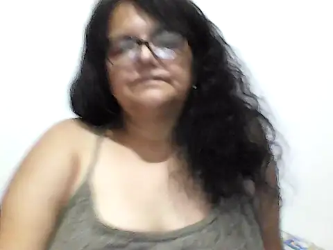 kassandra02 online show from December 23, 2025, 2:31 am