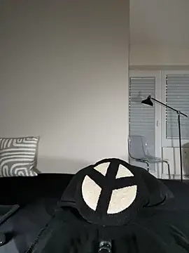 Snapshot of Lena_Blom chatting on March 12, 2026, 5:30 pm Lena Blom online show from March 12, 2026, 5:30 pm