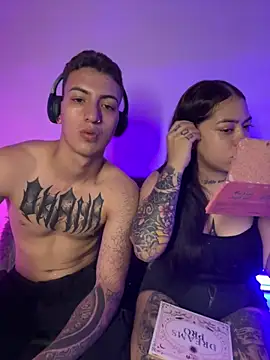 aliensexy online show from December 13, 2024, 1:59 am