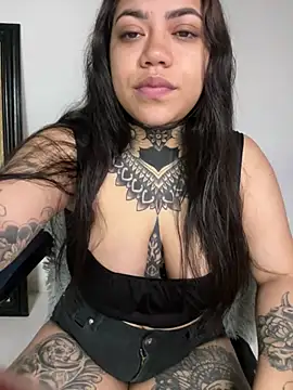 aliensexy online show from February 19, 2025, 11:36 pm