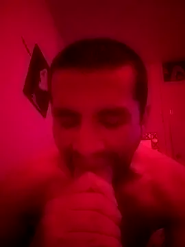 Snapshot of tlust69@xh chatting on May 22, 2026, 4:52 am tlust69xh online show from May 22, 2026, 4:52 am