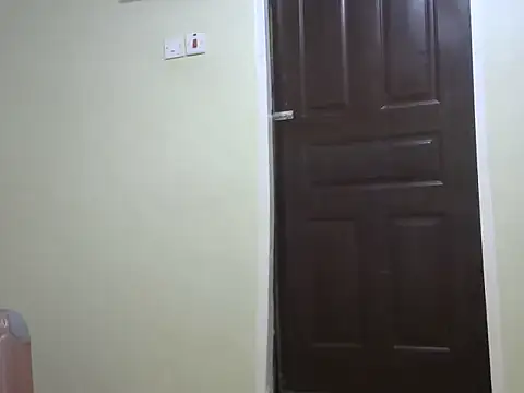 hot ebonys1 online show from October 12, 2025, 3:33 pm