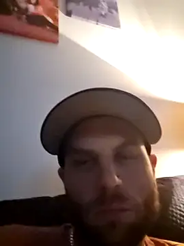 GeneralXMillyX online show from December 30, 2024, 6:09 am