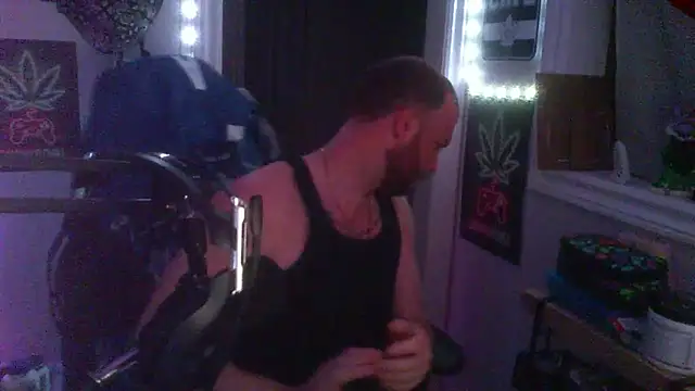 GeneralXMillyX online show from November 3, 2025, 5:31 am