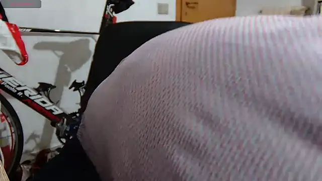 Snapshot of Volpe95a chatting on March 19, 2025, 8:43 pm Volpe95a online show from March 19, 2025, 8:43 pm