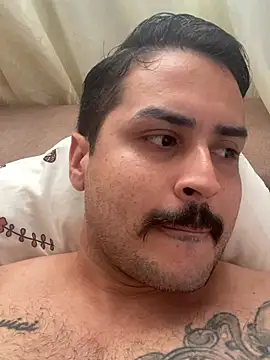Snapshot of casalhot69 chatting on April 26, 2026, 6:38 pm casalhot69 online show from April 26, 2026, 6:38 pm