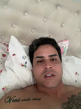 Snapshot of casalhot69 chatting on July 13, 2026, 1:58 pm casalhot69 online show from July 13, 2026, 1:58 pm
