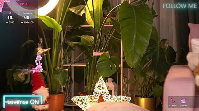 EmilyRaymont online show from December 20, 2025, 3:13 am