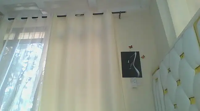 sweetlove05 online show from February 17, 2025, 10:40 am