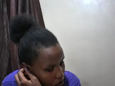 afrikaqueen online show from January 27, 2025, 5:48 pm