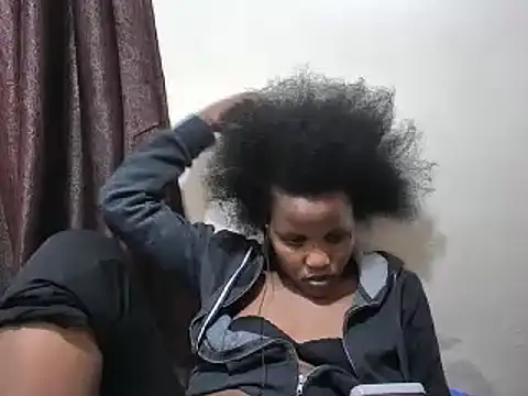 afrikaqueen online show from March 15, 2025, 12:47 am