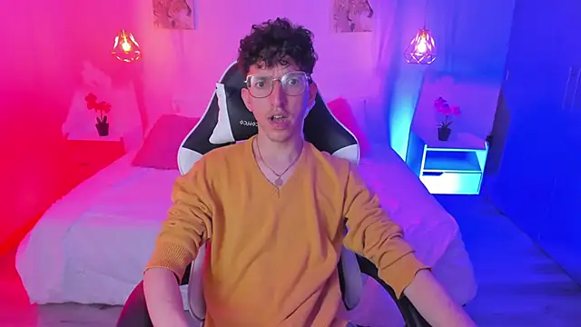 Snapshot of Orlandodcn_69 chatting on October 6, 2025, 5:49 am Orlandodcn 69 online show from October 6, 2025, 5:49 am