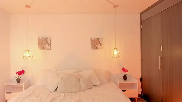 Orlandodcn 69 online show from November 18, 2025, 3:05 pm