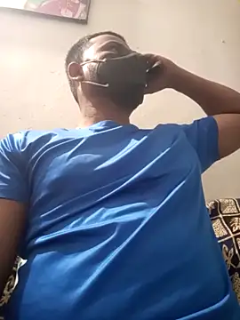 Snapshot of wildboy_simon chatting on December 27, 2024, 3:04 pm wildboy simon online show from December 27, 2024, 3:04 pm