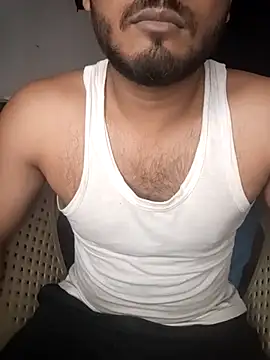 Snapshot of wildboy_simon chatting on March 4, 2025, 5:56 pm wildboy simon online show from March 4, 2025, 5:56 pm