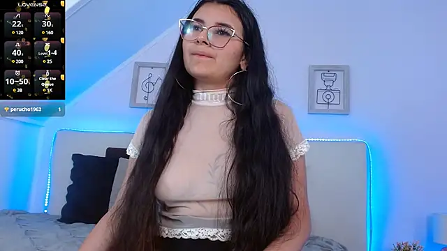 Tifanny grey online show from January 31, 2025, 8:43 pm