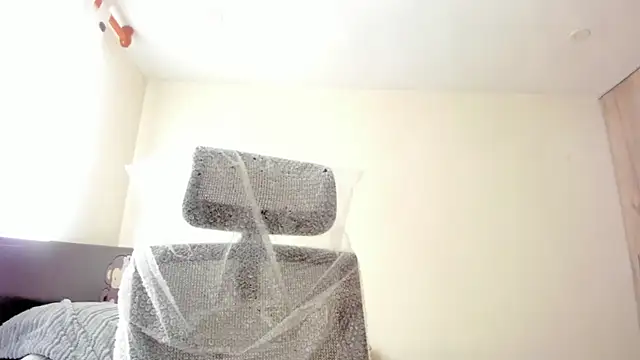 Snapshot of Sweetdreamses_ chatting on September 18, 2025, 2:08 pm Sweetdreamses online show from September 18, 2025, 2:08 pm