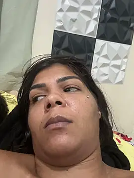 Snapshot of Indiazinhax chatting on February 7, 2026, 5:16 pm Indiazinhax online show from February 7, 2026, 5:16 pm