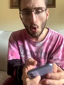 EE123458 online show from September 16, 2025, 2:18 pm