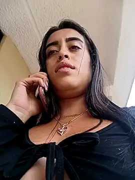 Freyja300 online show from February 2, 2025, 8:08 pm