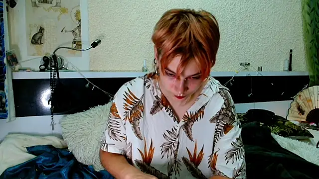 Sophie Bell online show from June 8, 2026, 6:30 pm