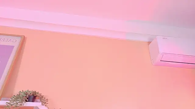 KendalMilleer online show from March 24, 2026, 9:14 am