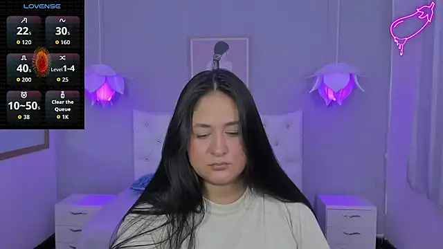 Lisa7 7 online show from November 27, 2025, 6:32 pm