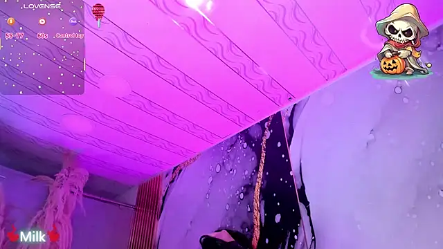 emma  cute   online show from October 8, 2025, 10:57 am