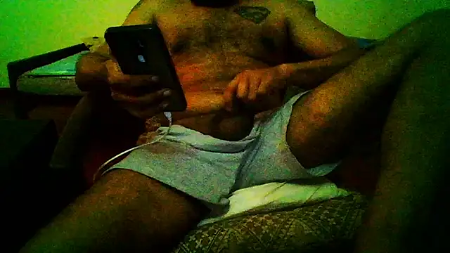 Snapshot of Kinkyluvi chatting on December 11, 2024, 6:31 pm Kinkyluvi online show from December 11, 2024, 6:31 pm