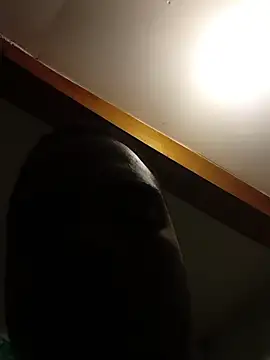 Snapshot of blackman933z chatting on November 5, 2025, 6:24 am blackman933z online show from November 5, 2025, 6:24 am