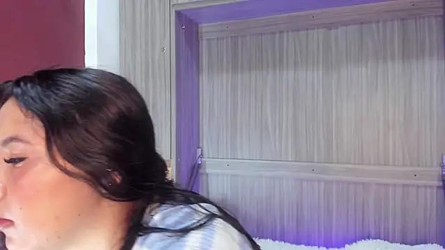 Snapshot of valerymeyerr chatting on February 13, 2026, 11:50 am valerymeyerr online show from February 13, 2026, 11:50 am