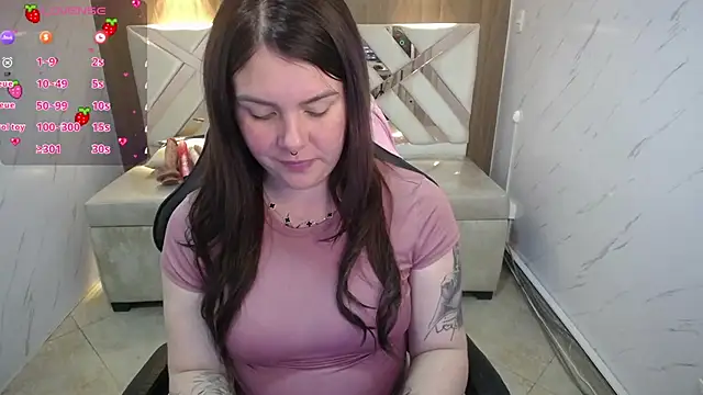 Paula b  online show from October 2, 2025, 12:45 pm