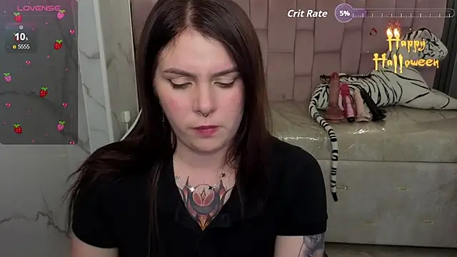 Paula b  online show from October 15, 2025, 12:55 am