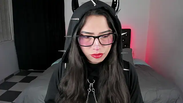 paula kawaiifu  online show from March 22, 2025, 2:03 pm