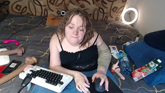 MiniNatalie online show from February 23, 2025, 9:44 am