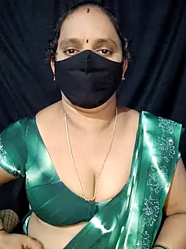 vintage-vibs online show from January 24, 2025, 3:54 am