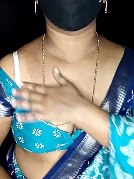 vintage-vibs online show from February 8, 2026, 6:22 pm