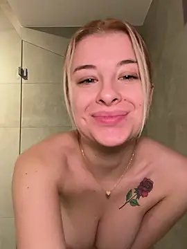 Mia-Minou online show from January 16, 2025, 10:32 am