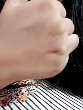 SHUBHI880 online show from September 28, 2025, 4:56 pm