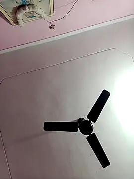 SHUBHI880 online show from November 15, 2025, 3:19 pm