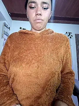 sophie north online show from April 6, 2026, 11:27 pm