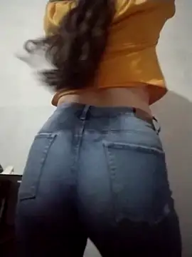 dulccemaria24 online show from September 27, 2025, 12:48 am